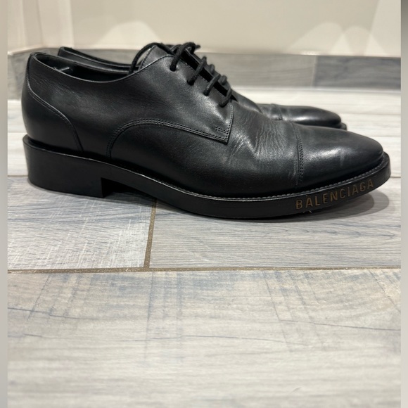 BALENCIAGA LOGO DERBY SHOE - Picture 8 of 15